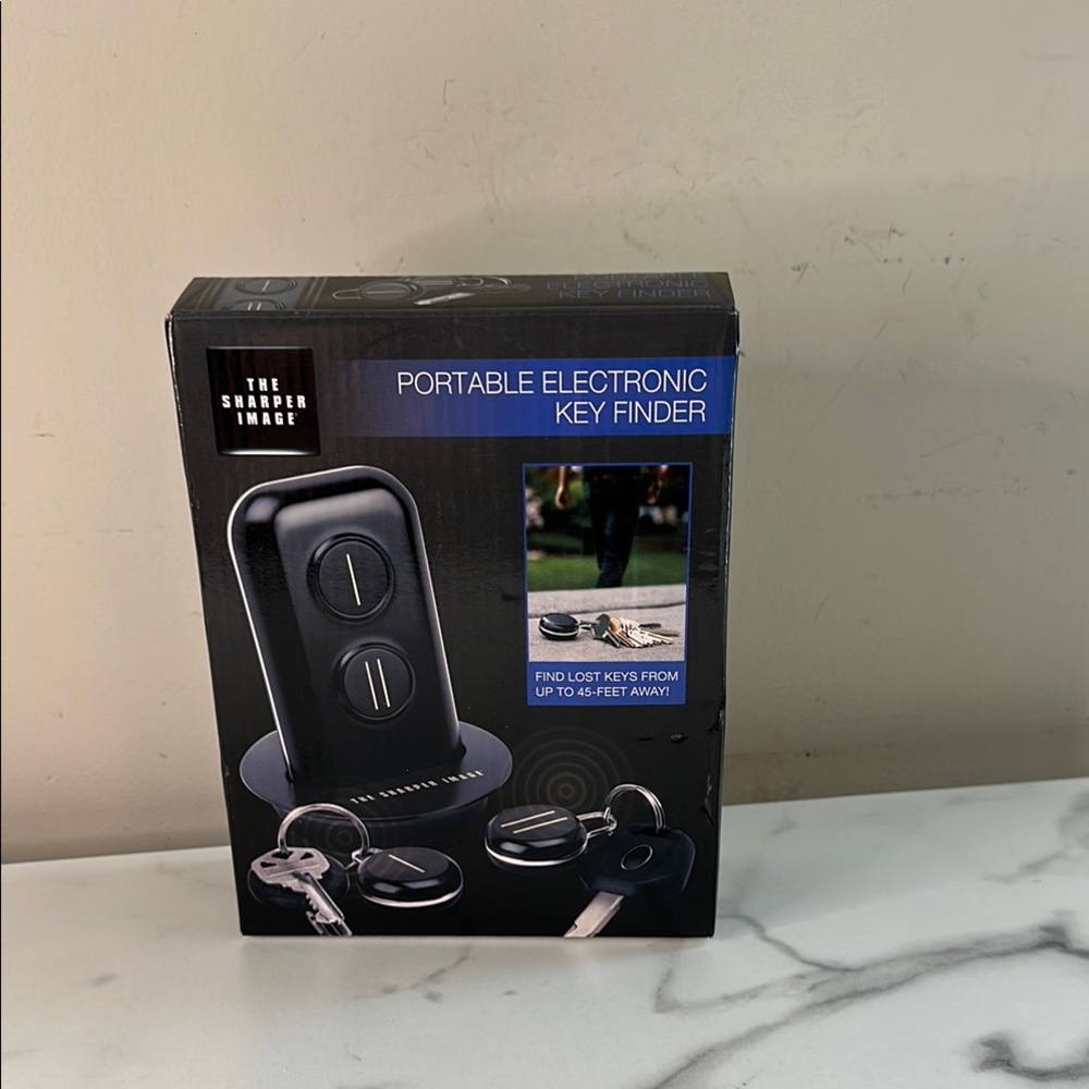 New-Sharper Image Key Finder with Black Design - Picture 1 of 11